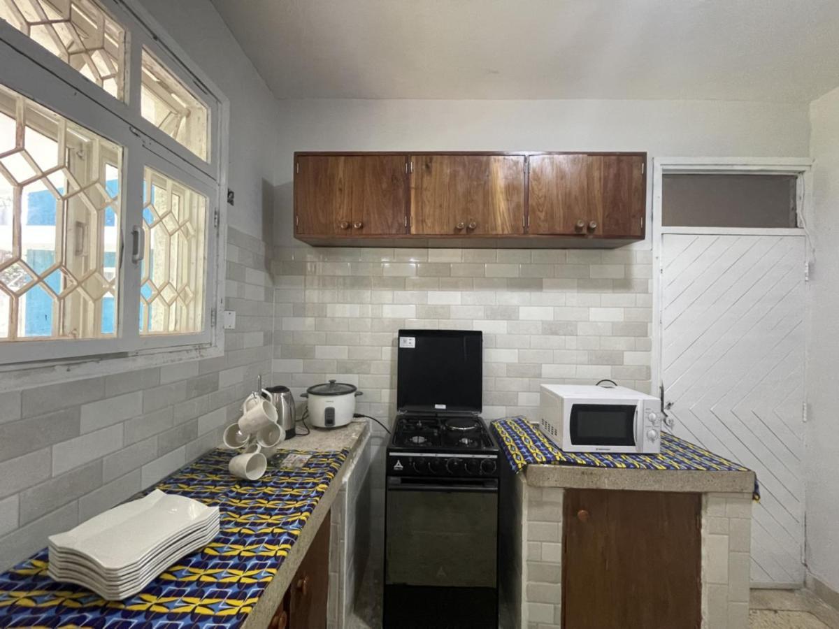 Gallivanters Hostel Dar es Salaam Esterno foto
