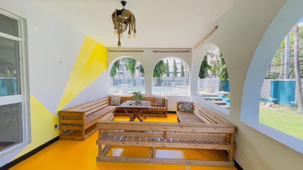 Gallivanters Hostel Dar es Salaam Esterno foto
