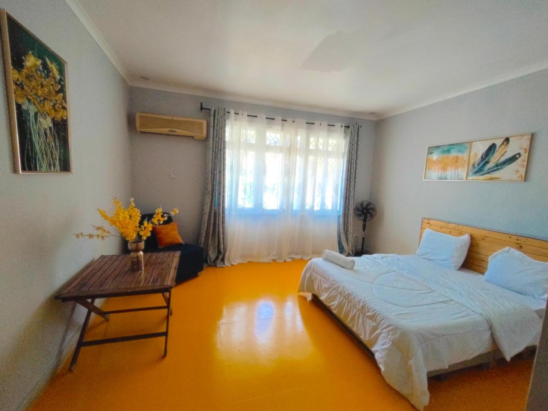 Gallivanters Hostel Dar es Salaam Esterno foto