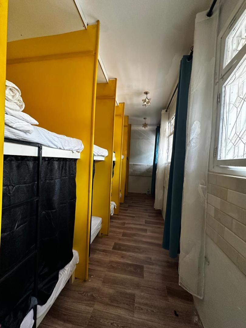Gallivanters Hostel Dar es Salaam Esterno foto